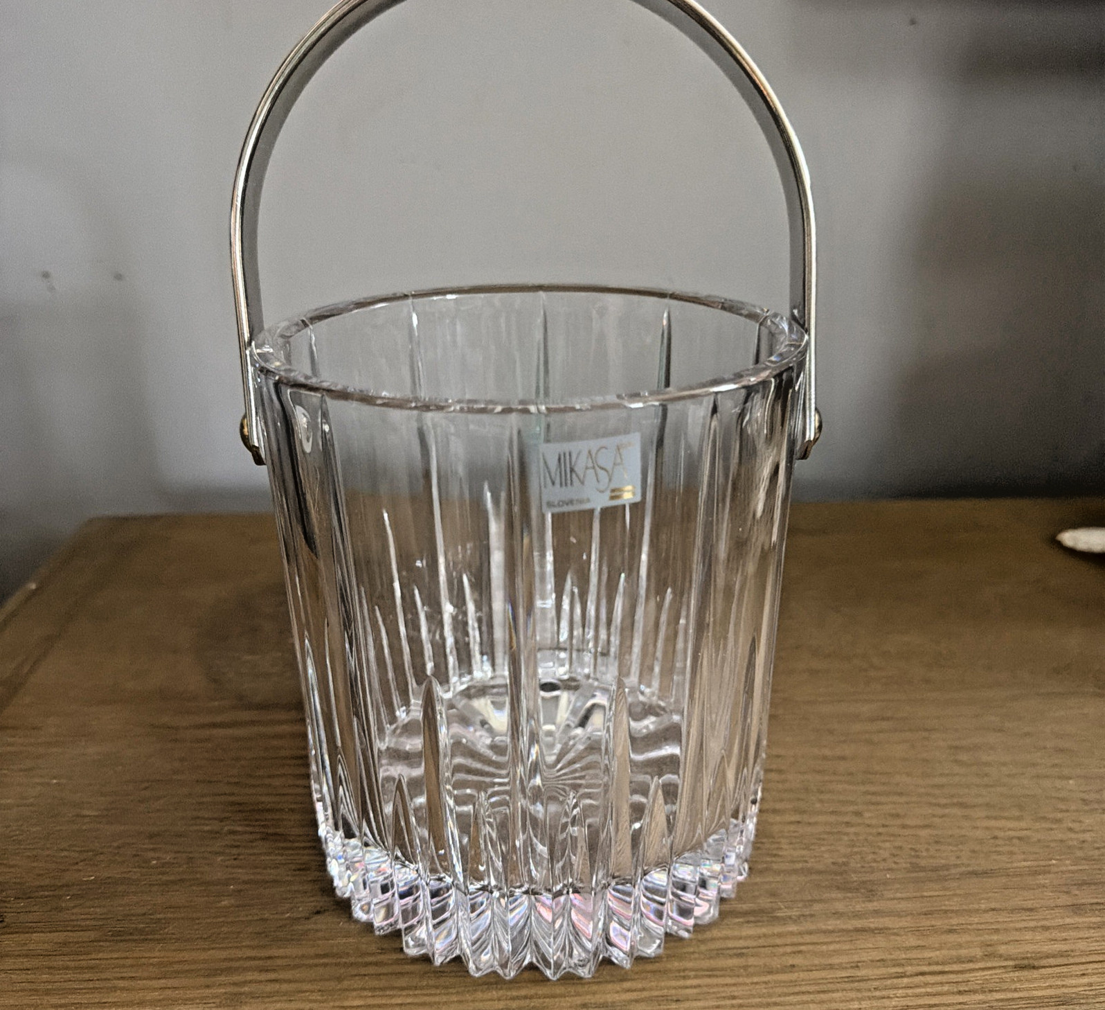 Mikasa Arctic Lights Crystal Ice Bucket with Chrome Swing Handle – 6”