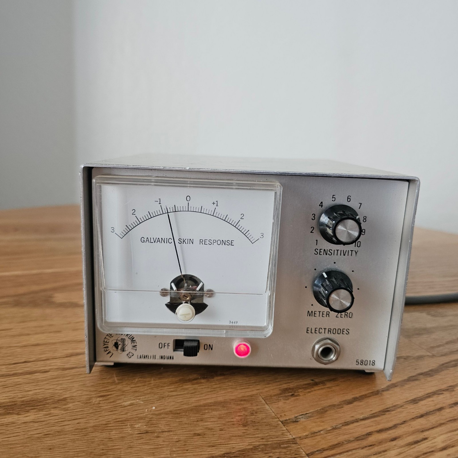 Lafayette Instrument 58018 Galvanic Skin Response Meter GSR Vintage