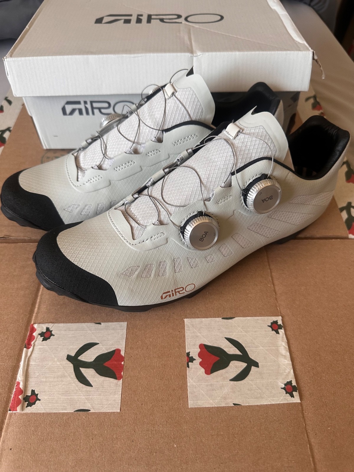 New/ Unused Giro Gritter MTB/Gravel Cycling Shoes, Sharkskin, Size 44