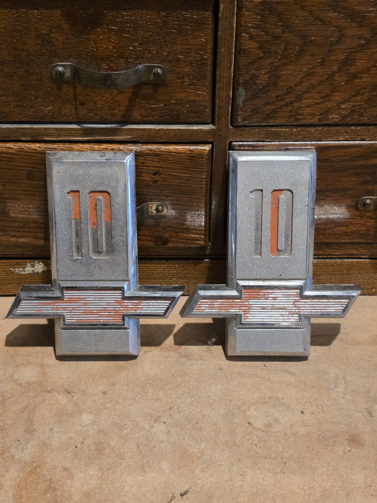 🔥 Vintage 1963 Chevrolet C-10 Cast Emblems ~ Pair 🔥 Vintage 1963 Chevrolet C-10 Cast Emblems ~ Pair