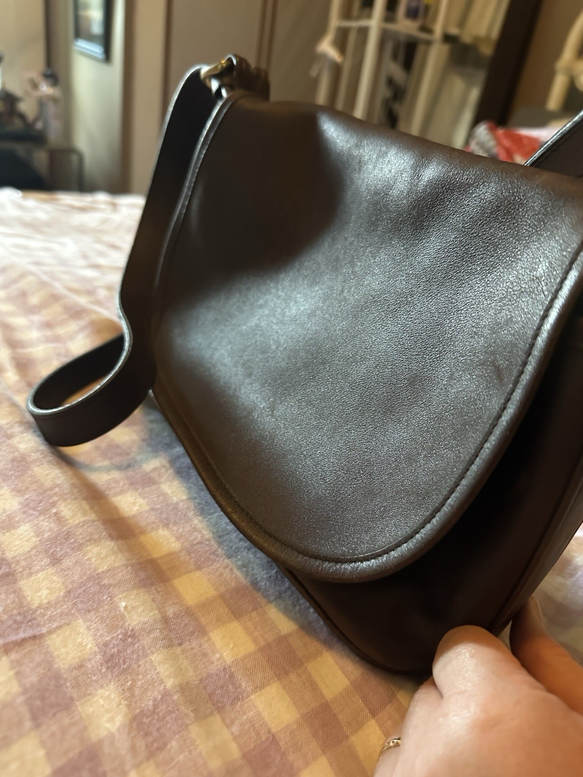 Vintage Coach Brown Leather Crossbody Shoulder Bag Unisex