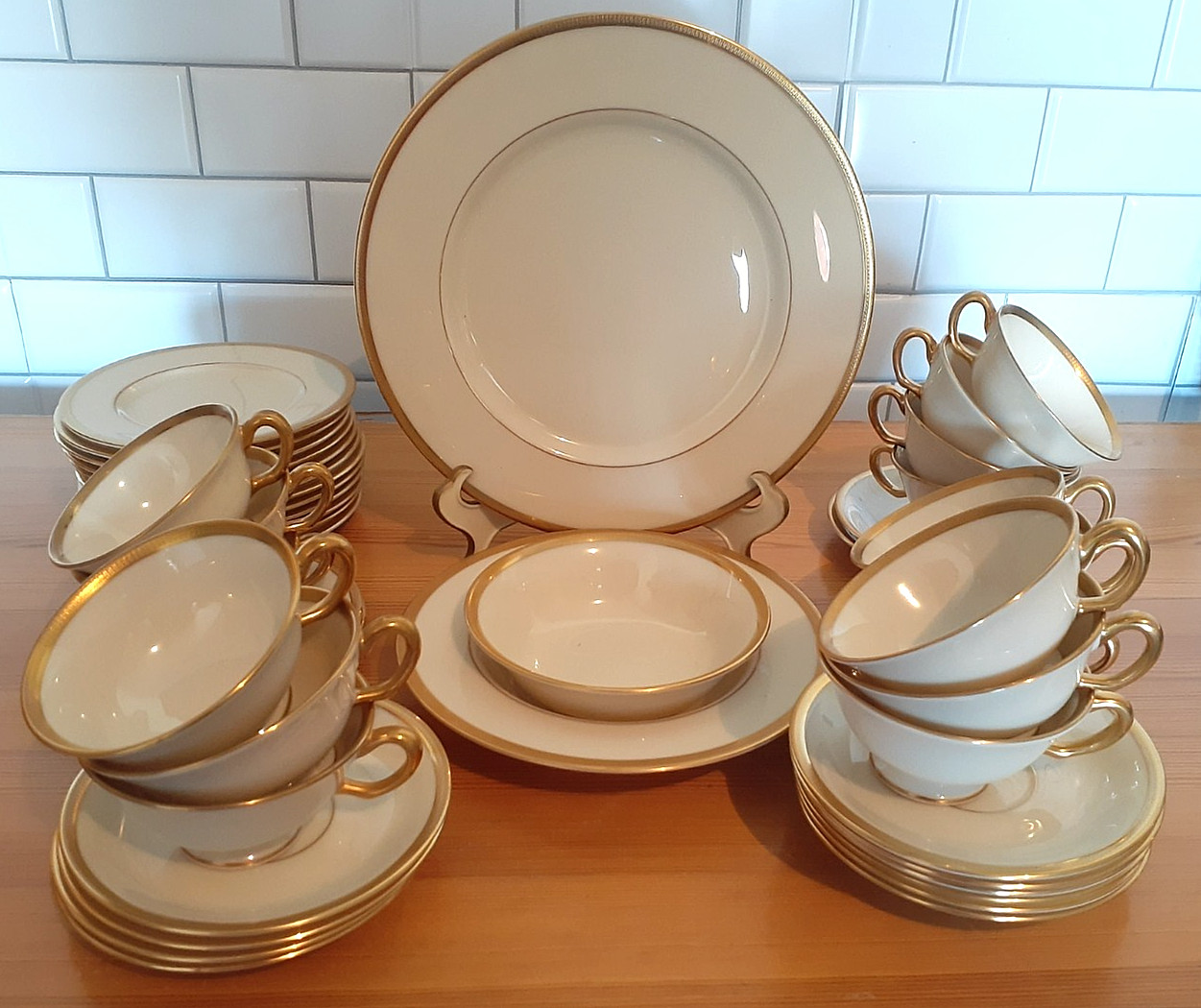 46 Pcs Lenox TUXEDO Pattern Cups/Saucers/Dinner Plates/Soup/Fruit/Dessert *LOCAL