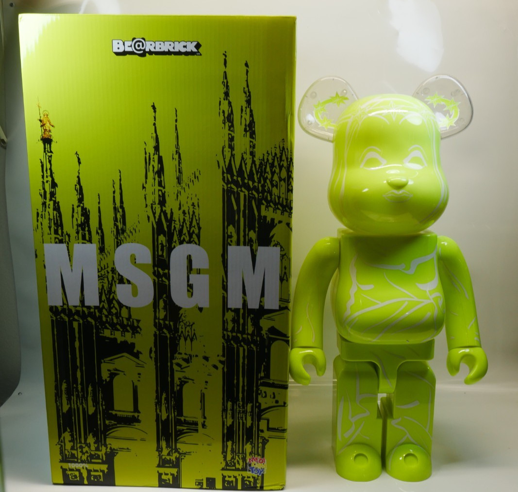 Bearbrick x MSGM 1000% Medicom Bearbrick x MSGM 1000% Medicom