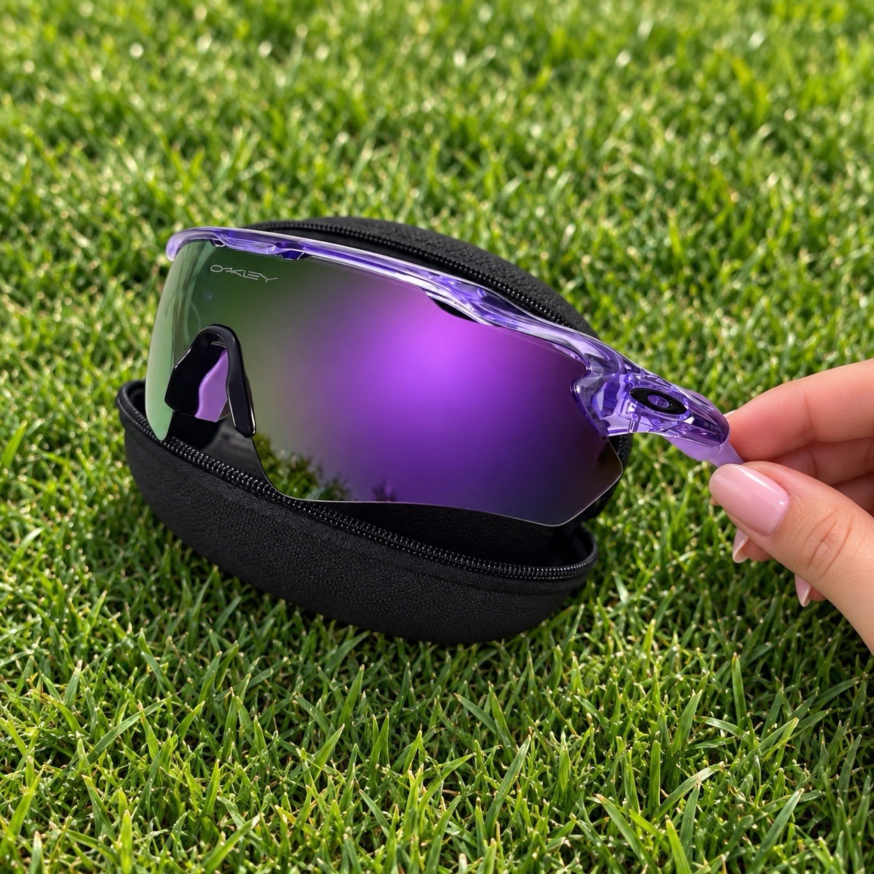 Oakley Prizm Shield Sunglasses Black Frame Purple Mirrored Lens w/ Case Oakley Prizm Shield Sunglasses Black Frame Purple Mirrored Lens w/ Case