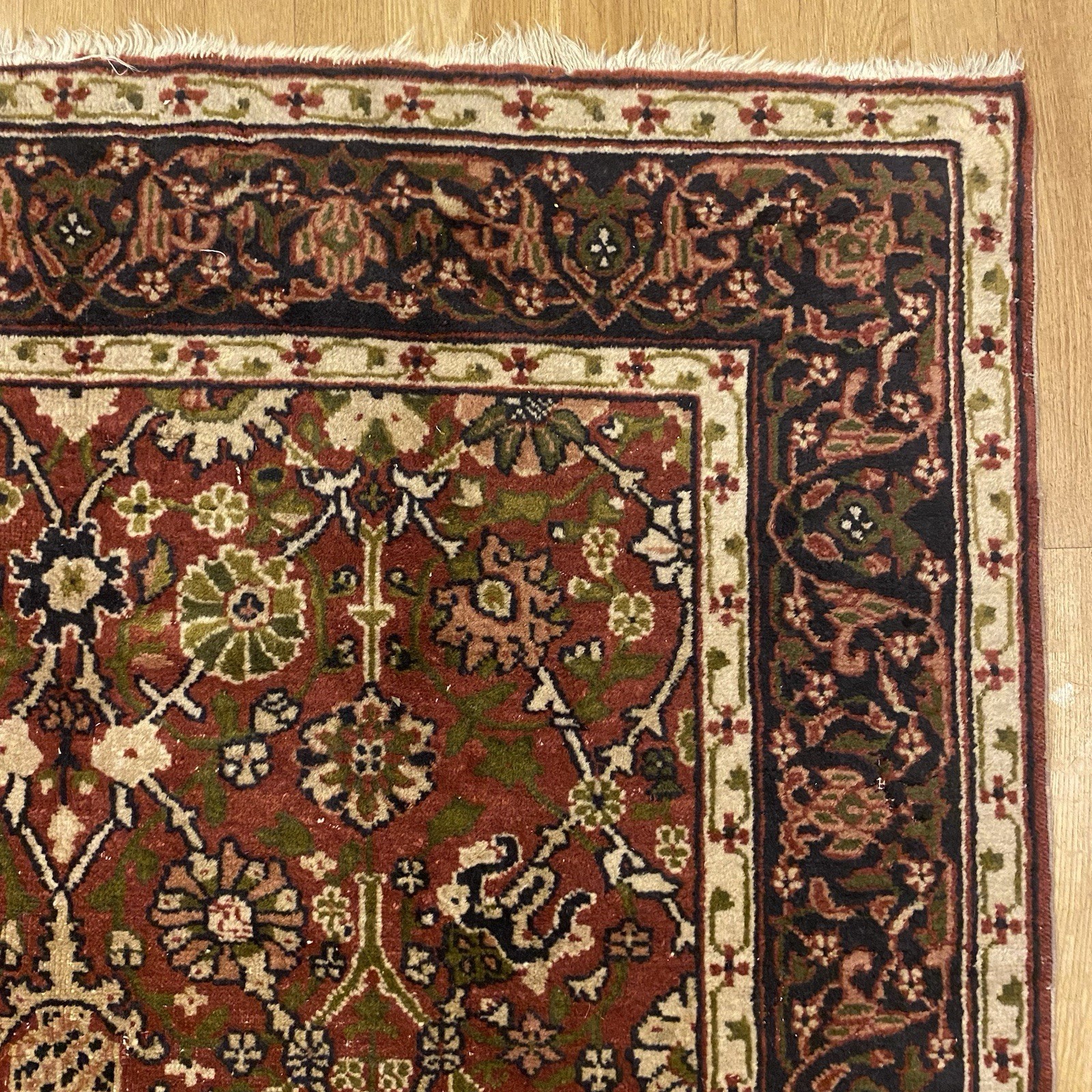 Vintage Rug 4' 1 x 6' 9 Red Hand Knotted Oriental Rug Vintage Rug 4' 1 x 6' 9 Red Hand Knotted Oriental Rug