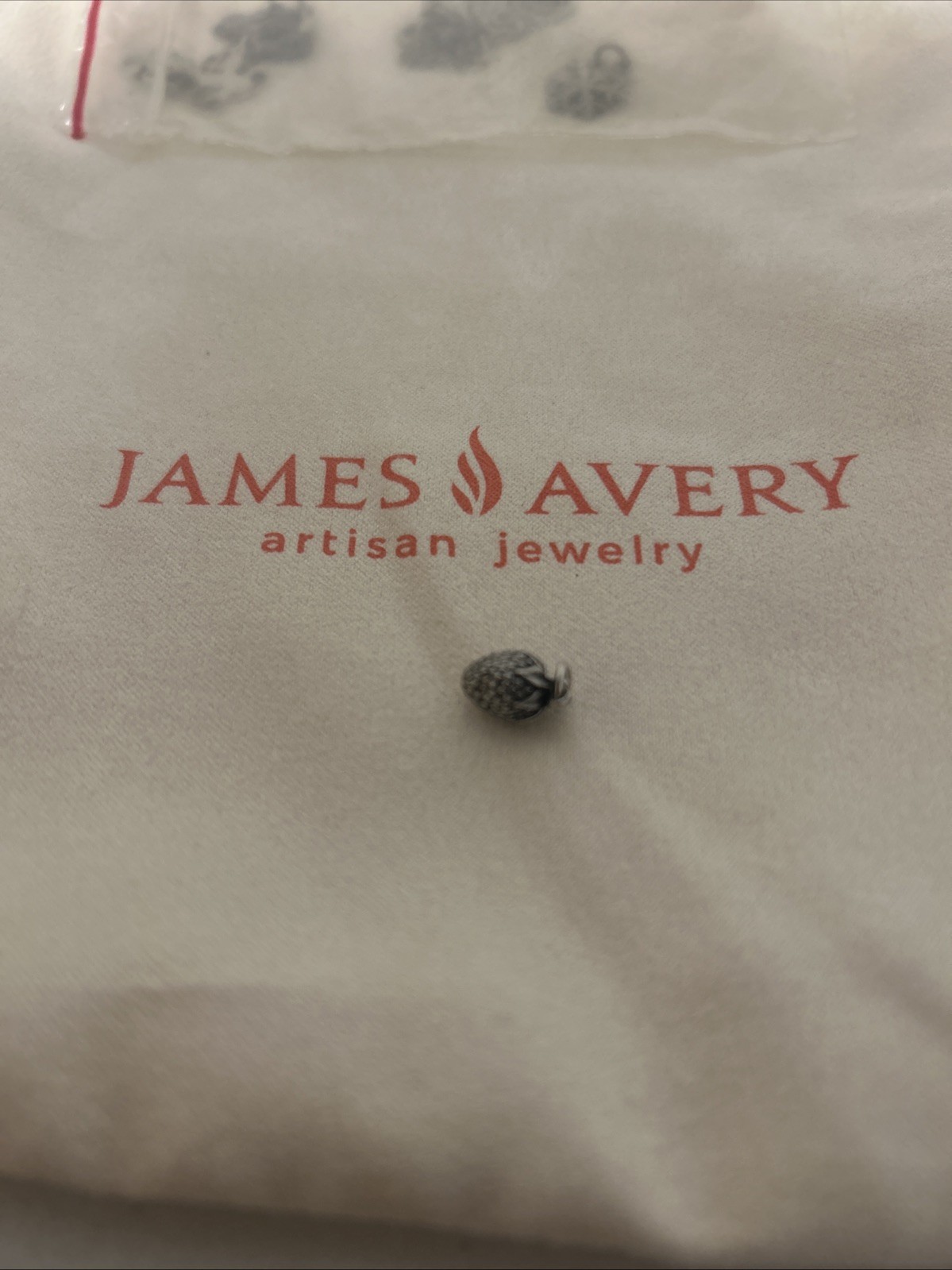 Retired James Avery SOLID Heavy Strawberry 3-D, RARE Piece Sterling 925 Silver Retired James Avery SOLID Heavy Strawberry 3-D, RARE Piece Sterling 925 Silver