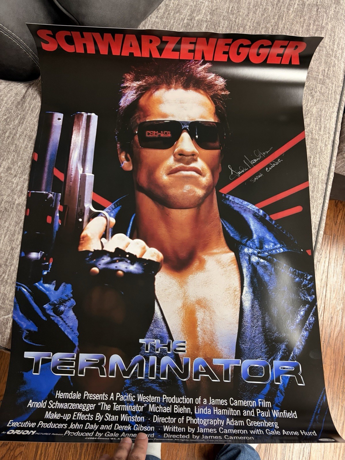 Linda Hamilton signed Full Size Terminator Poster JSA Linda Hamilton signed Full Size Terminator Poster JSA