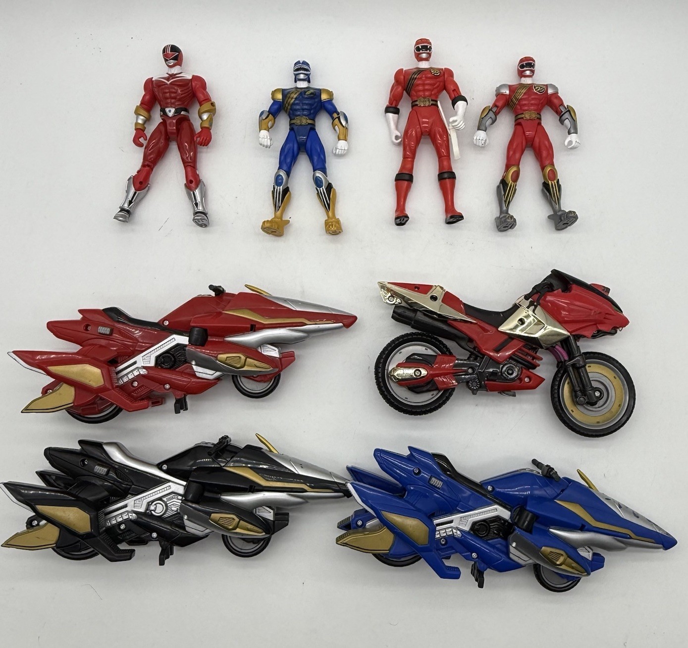 Power Rangers Bandai Early 2000\'s Wild Force Figures Accessories Lot 8 Vintage Power Rangers Bandai Early 2000\'s Wild Force Figures Accessories Lot 8 Vintage