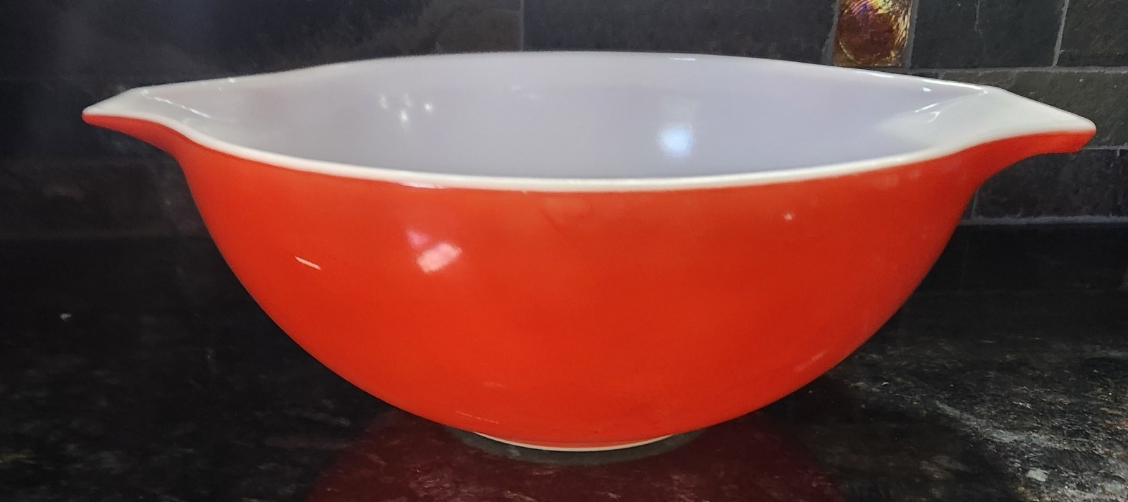 Vintage PYREX Cinderella Mixing Bowl Pyrex 444, 4 QT Red Very Good Cond. Vintage PYREX Cinderella Mixing Bowl Pyrex 444, 4 QT Red Very Good Cond.