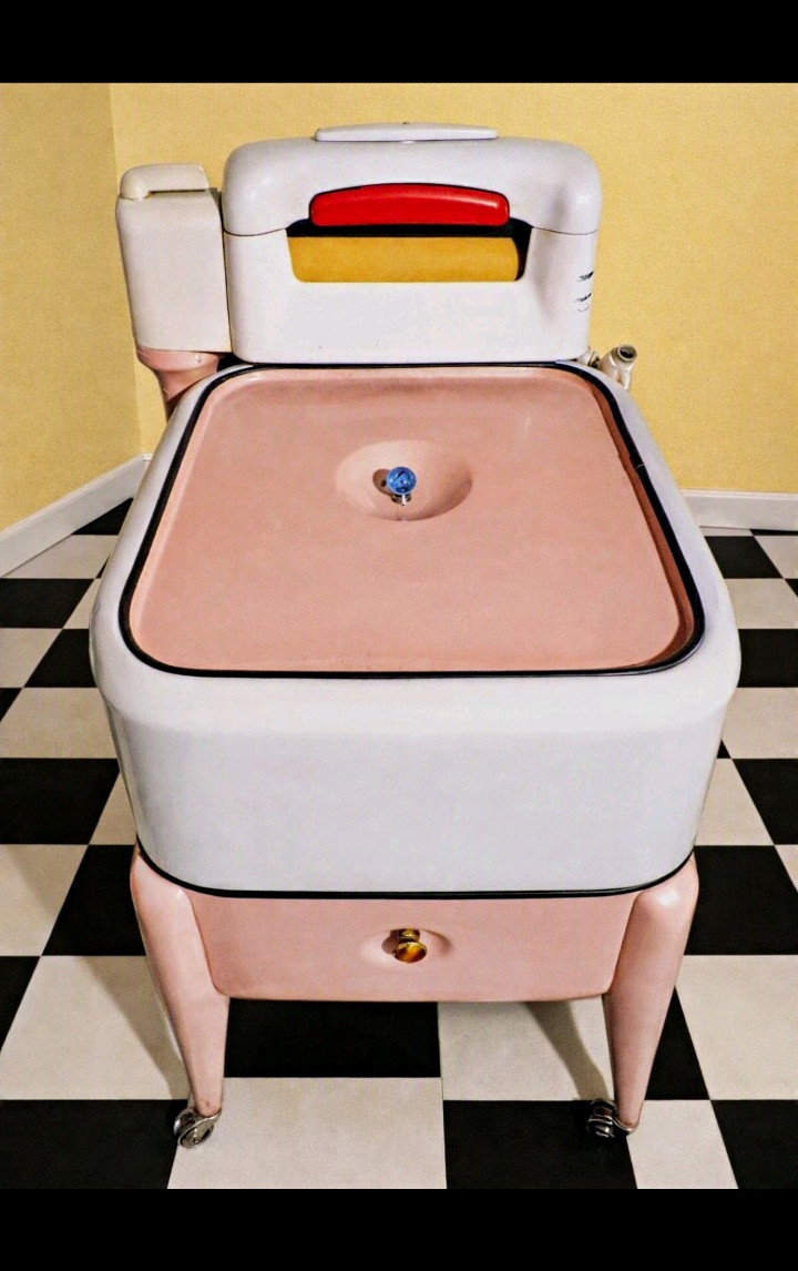 Vintage Maytag Wringer Washer • Working Washing machine Porcelain Tub  Laundry