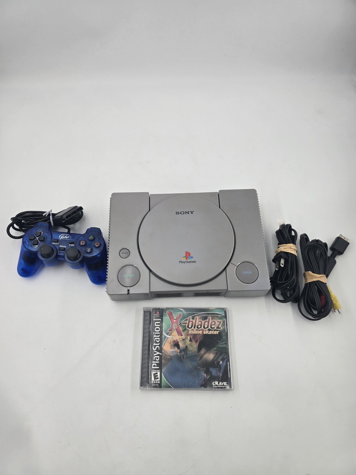 TESTED Sony PlayStation 1 PS1 (SCPH-7501) Console, Cords, & Controller And Game.