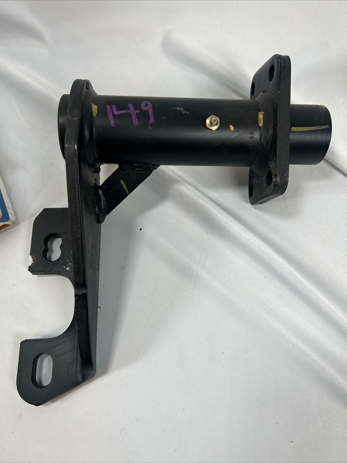 BENDIX K039982 - Bracket Assembly - Brand New BENDIX K039982 - Bracket Assembly - Brand New