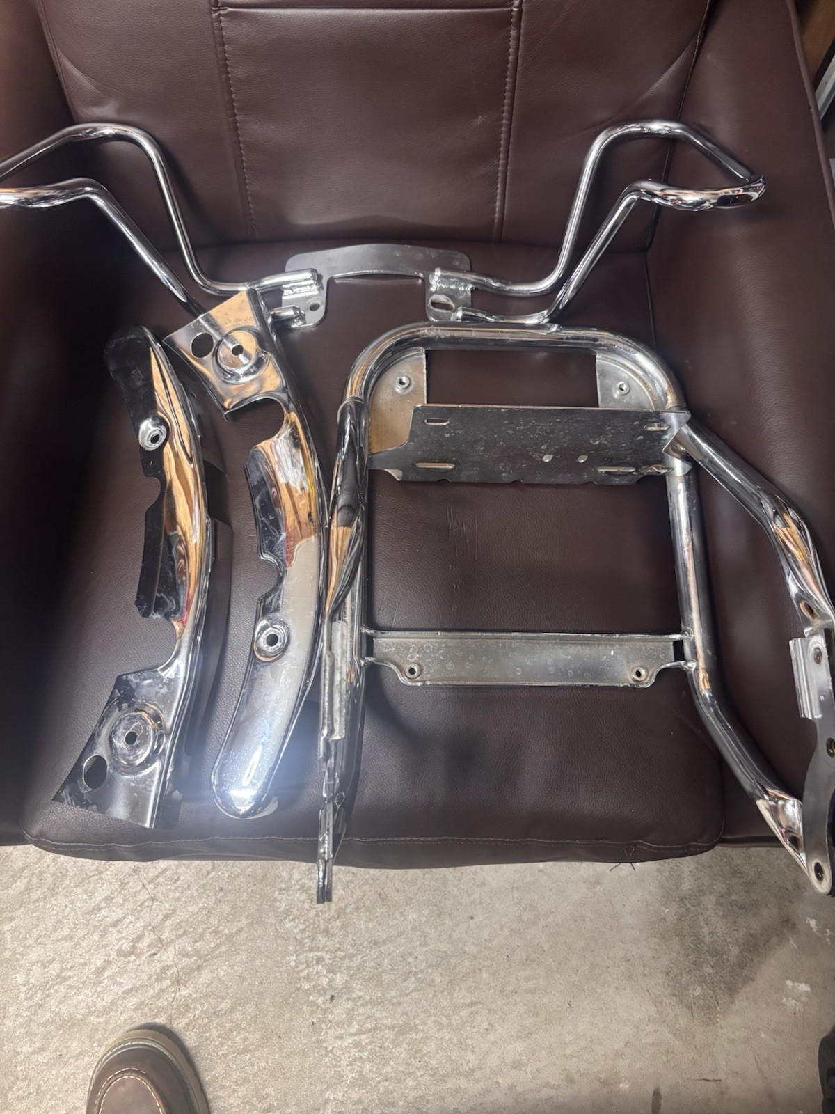 09-13 Harley Davidson Oem Takeoff Parts. fender Covers,pass Bars,Tour Bracket 09-13 Harley Davidson Oem Takeoff Parts. fender Covers,pass Bars,Tour Bracket