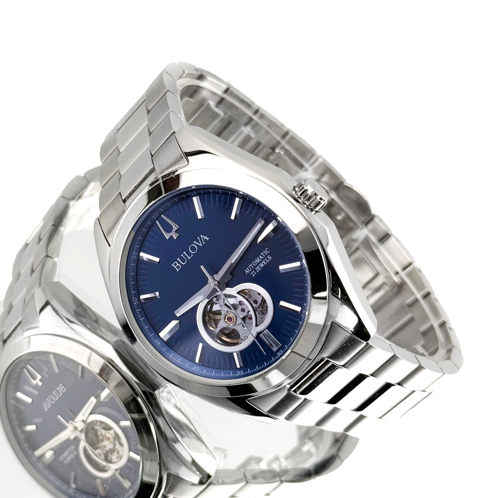 Bulova Surveyor 96A275 Men’s Automatic Watch Stainless Steel Bracelet Watch 42mm