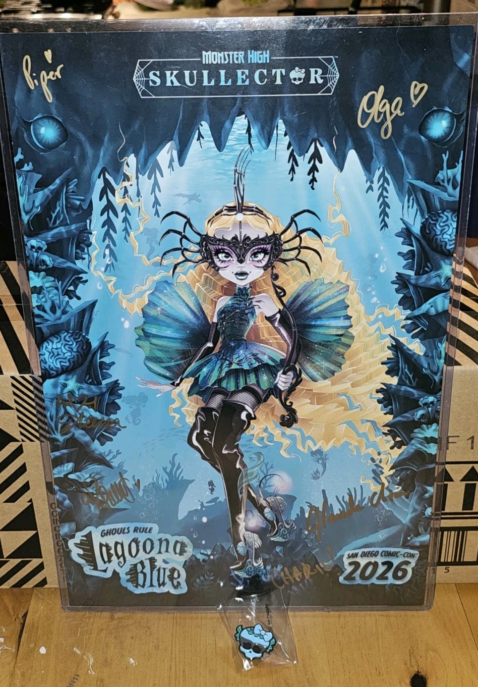 SDCC 2026 Mattel Exclusive Monster High Signed Poster & Pin Mint Rare 