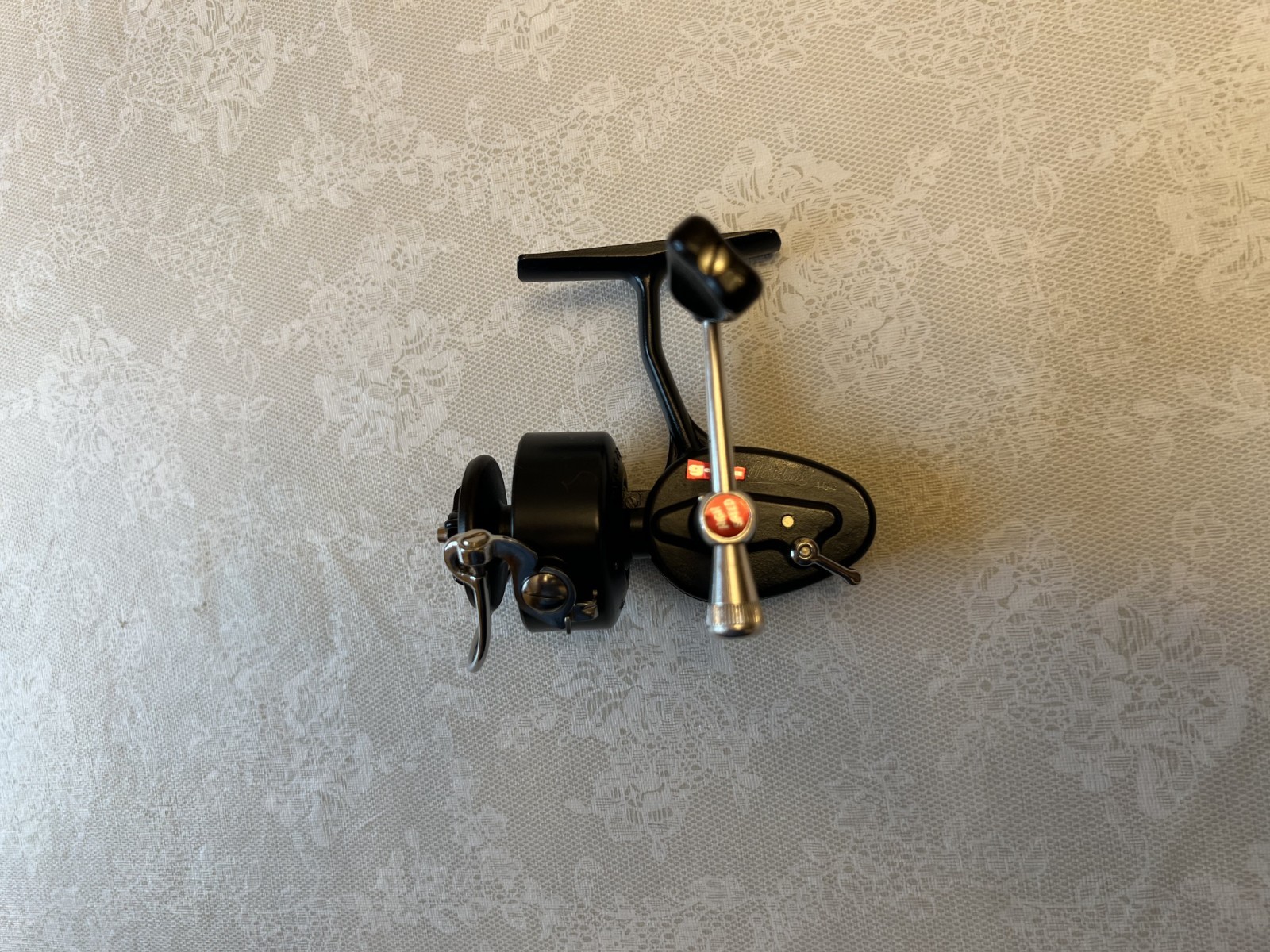 Vintage Mitchell 408 in MINT CONDITION with Spare Spool Vintage Mitchell 408 in MINT CONDITION with Spare Spool