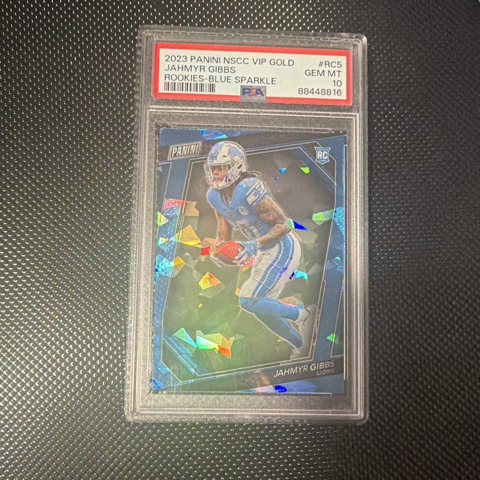Panini 2023 NSCC VIP Gold Jahmyr Gibbs RC Blue Sparkle Rookies RC5 PSA 10 /149 Panini 2023 NSCC VIP Gold Jahmyr Gibbs RC Blue Sparkle Rookies RC5 PSA 10 /149
