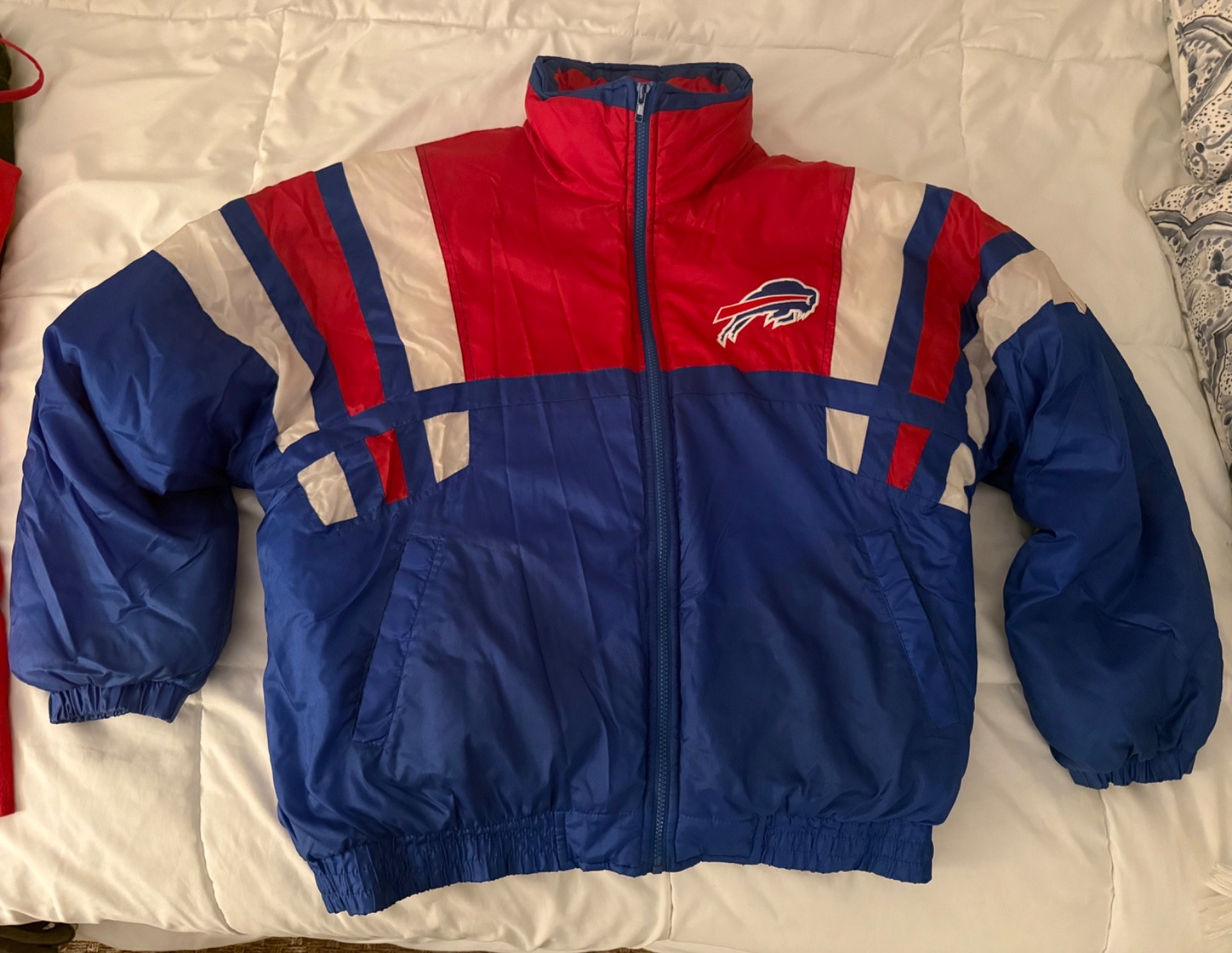 Vintage 90s Buffalo Bills NFL Phenom Puffer Jacket Large L Red White Blue