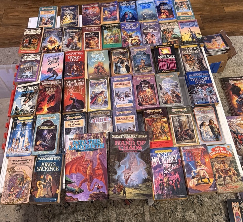 Lot Of 47 Fantasy Novels, Piers Anthony Dragon Lance Etc.. Anne M, Margret W + Lot Of 47 Fantasy Novels, Piers Anthony Dragon Lance Etc.. Anne M, Margret W +