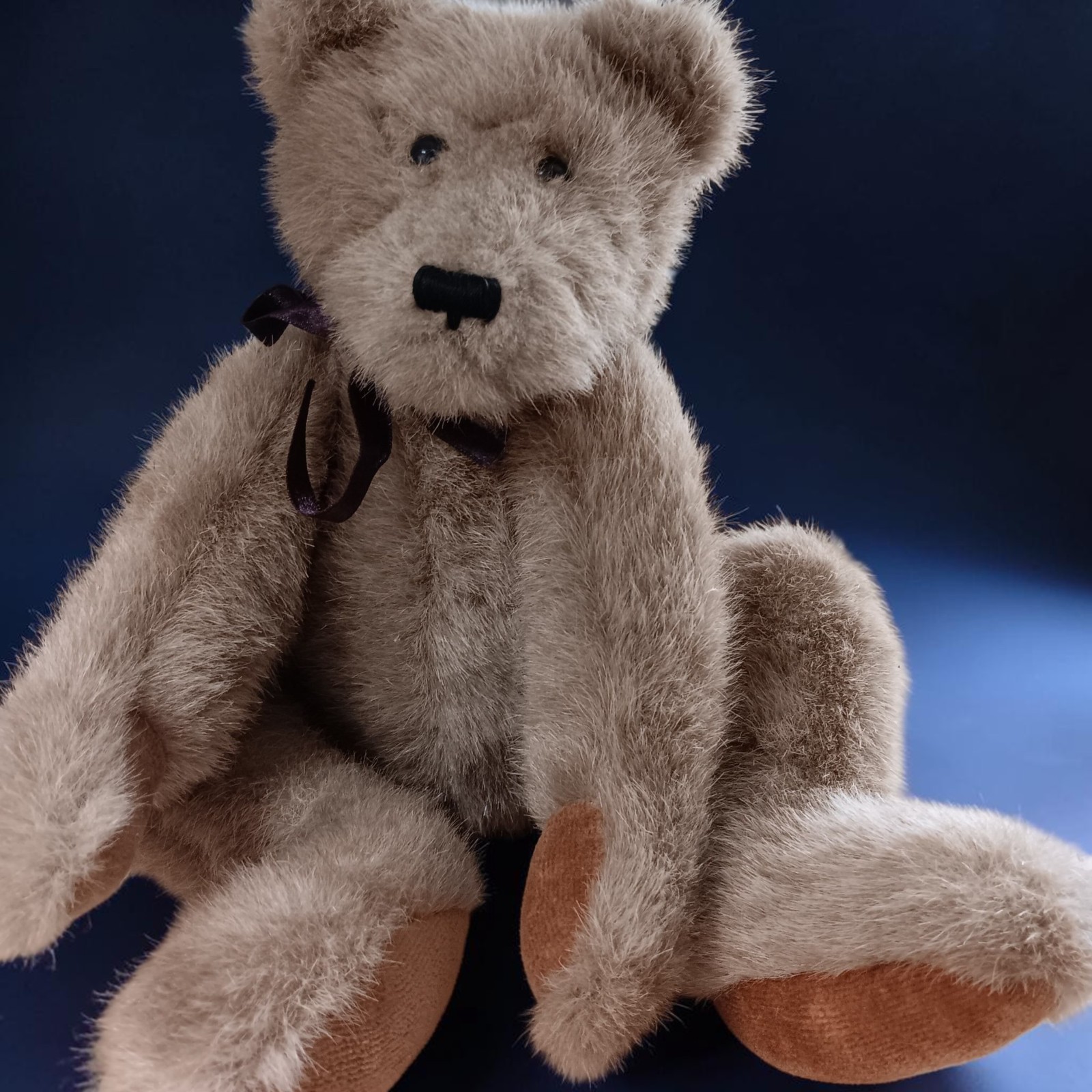 Vintage Boyds 1980's bear, jointed limbs complete with original tag Vintage Boyds 1980's bear, jointed limbs complete with original tag