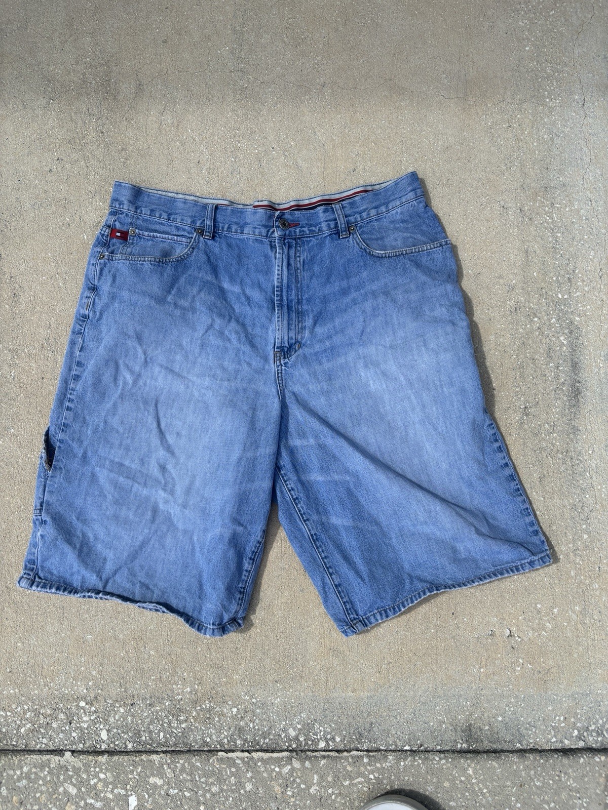 Vintage Tommy Jeans Men’s Blue Denim Cargo Shorts