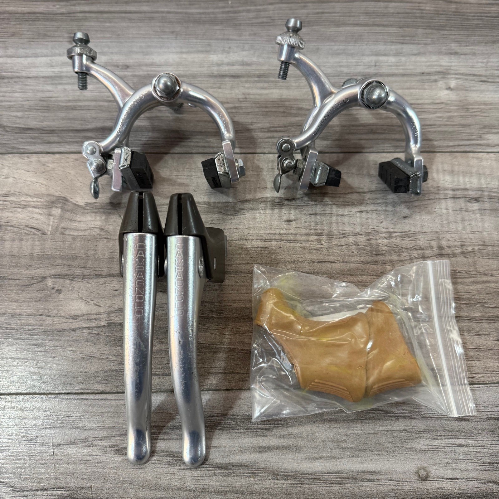 Campagnolo Nuovo Gran Sport Brakeset Normal Reach 47-57mm & Levers