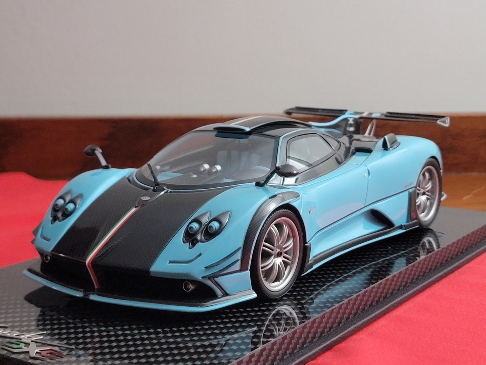 Peako 1:18 Pagani Zonda RSJX Limited Resin Diecast Model, Never Displayed, New