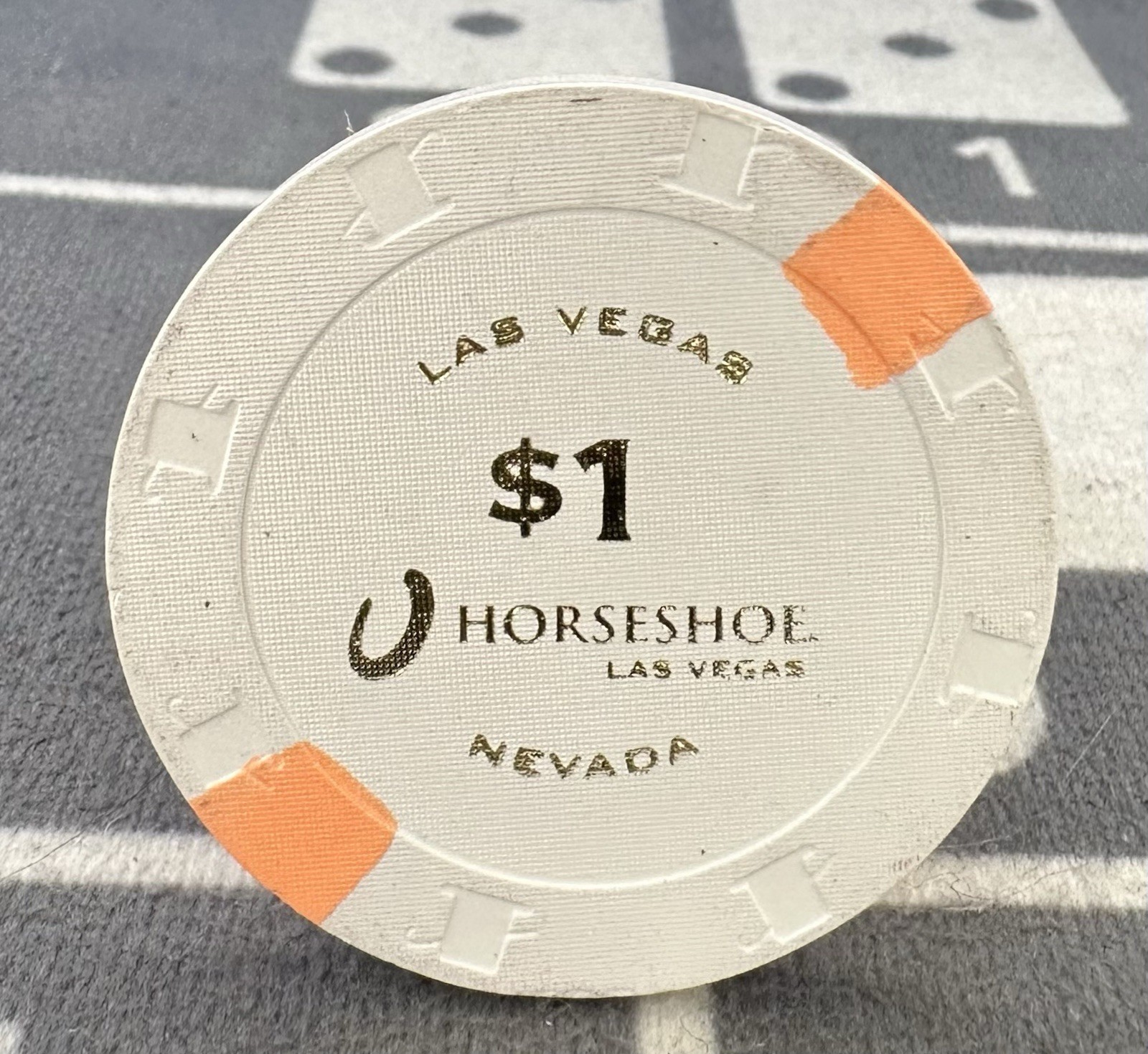 🎰🎲$1 Horseshoe Las Vegas Nevada Casino Chip Hot Stamp Gold 1/26 Strip🎲🎰 🎰🎲$1 Horseshoe Las Vegas Nevada Casino Chip Hot Stamp Gold 1/26 Strip🎲🎰