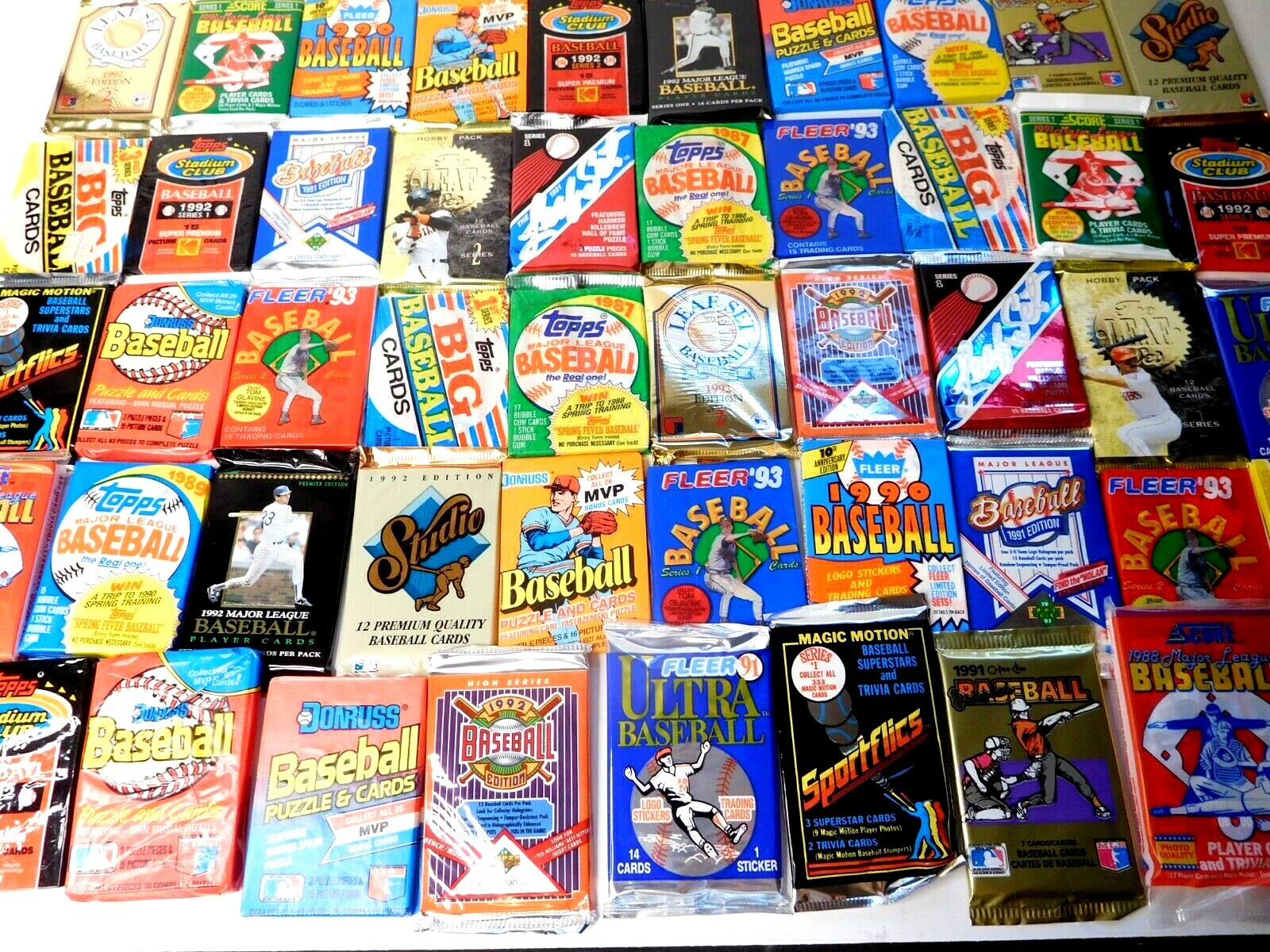 LOT OF 500 OLD VINTAGE UNOPENED BASEBALL CARDS IN UNOPENED PACKS