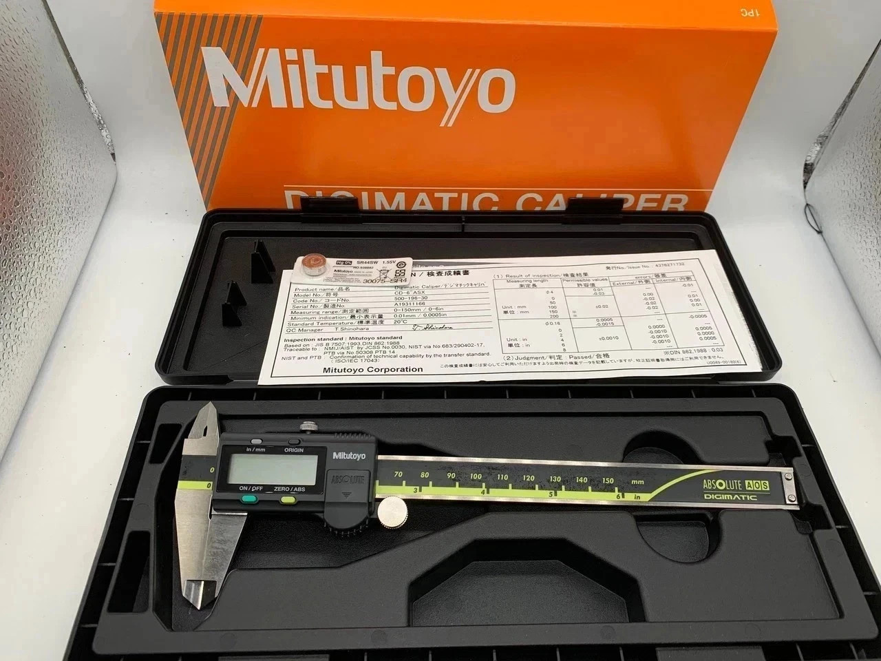 New 500-196-30 Mitutoyo Digital Caliper | 0-6\