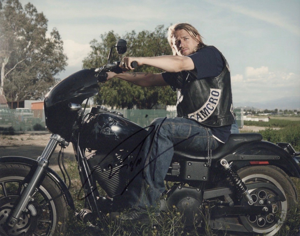 CHARLIE HUNNAM AS JAX SIGNED PHOTO FROM THE FX TV SERIES SONS OF ANARCHY CHARLIE HUNNAM AS JAX SIGNED PHOTO FROM THE FX TV SERIES SONS OF ANARCHY