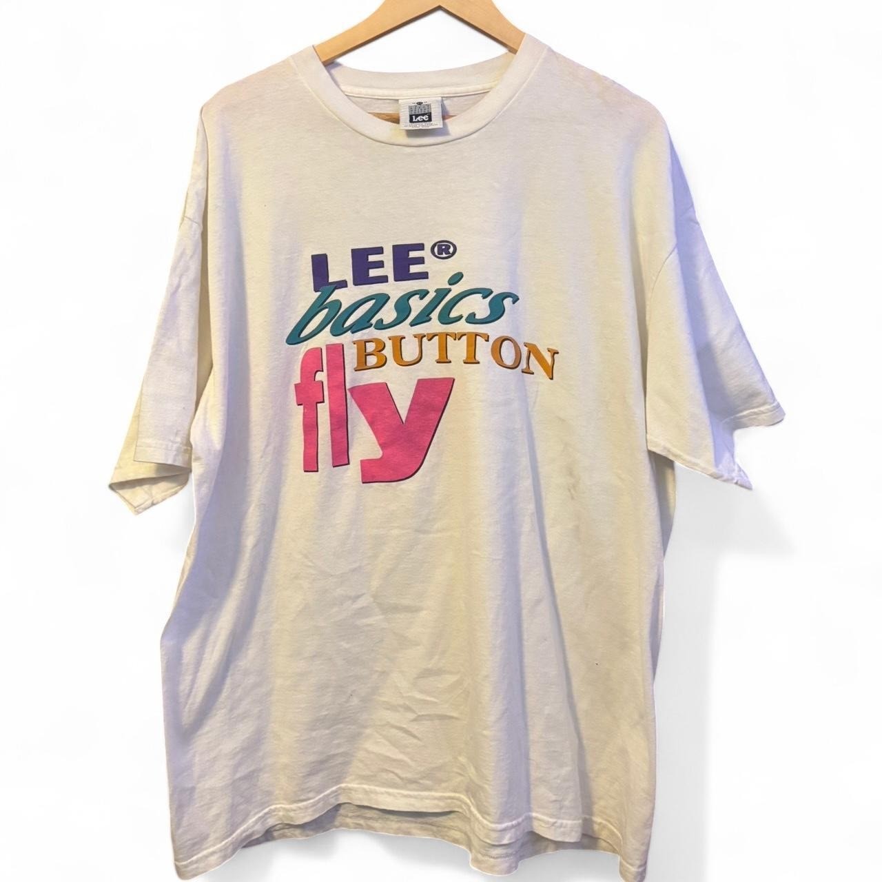 Vintage 90s Lee button fly tee Vintage 90s Lee button fly tee