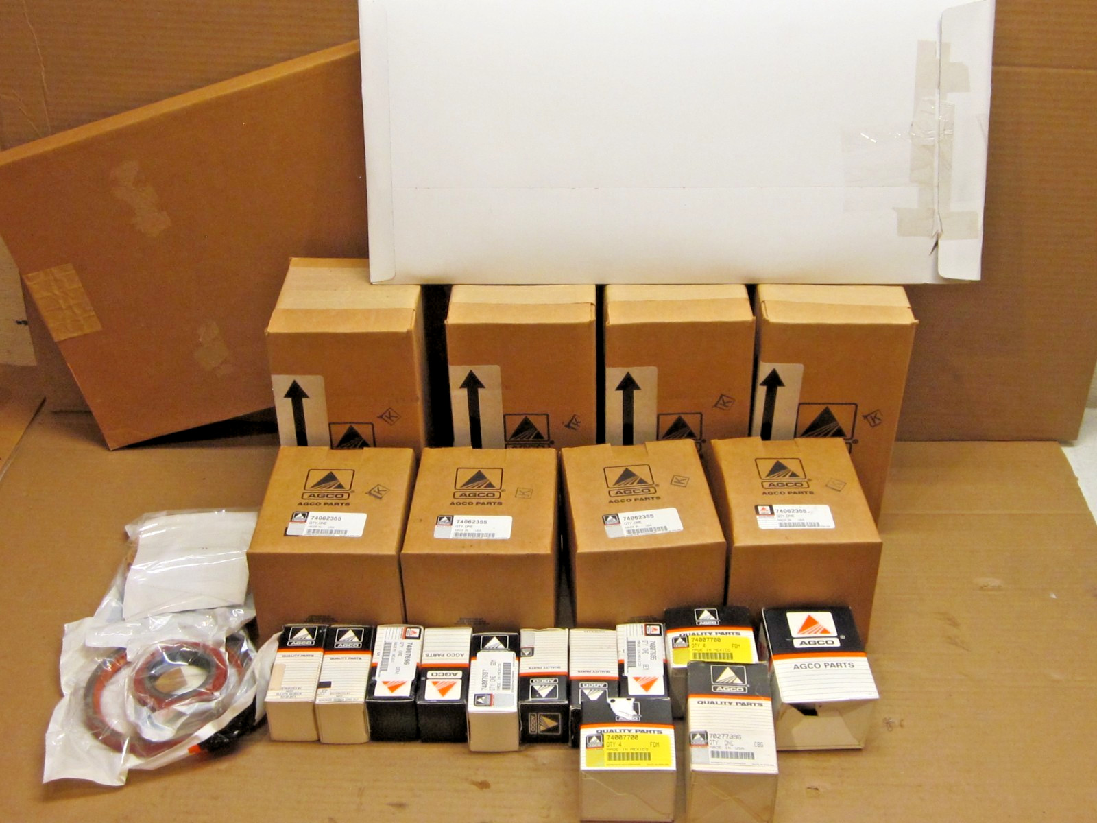 Allis Chalmers 6080 433T Overhaul kit-Genuine Allis kit from Agco-Made in USA Allis Chalmers 6080 433T Overhaul kit-Genuine Allis kit from Agco-Made in USA
