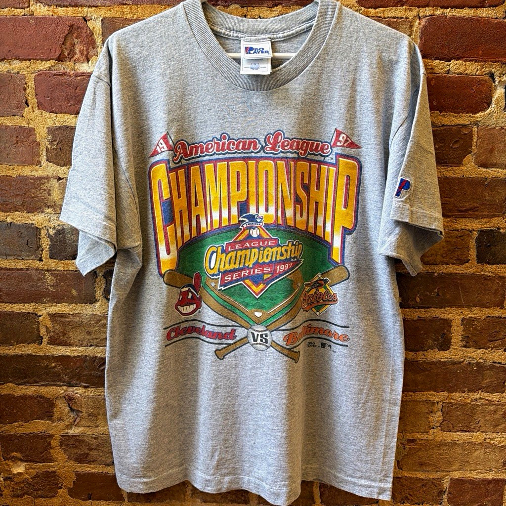 1997 Vintage Baltimore Orioles ALCS MLB Pro Player T-Shirt (LARGE) 1997 Vintage Baltimore Orioles ALCS MLB Pro Player T-Shirt (LARGE)