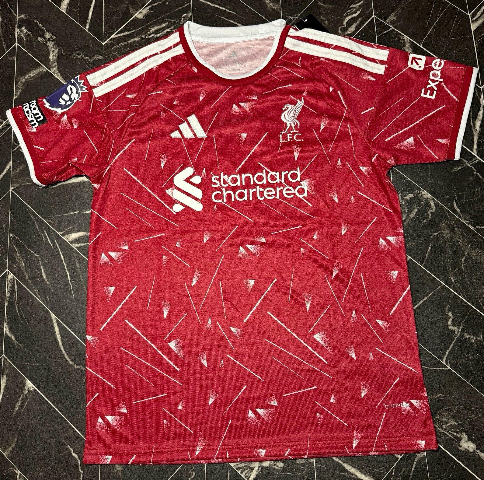 adidas Liverpool 2026/27 Wirtz #7 Home Jersey Men’s L Red/White Premier League adidas Liverpool 2026/27 Wirtz #7 Home Jersey Men’s L Red/White Premier League