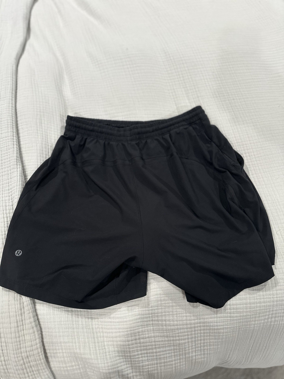Lululemon Men\'s Pace Breaker Linerless Shorts 7\ Lululemon Men\'s Pace Breaker Linerless Shorts 7\