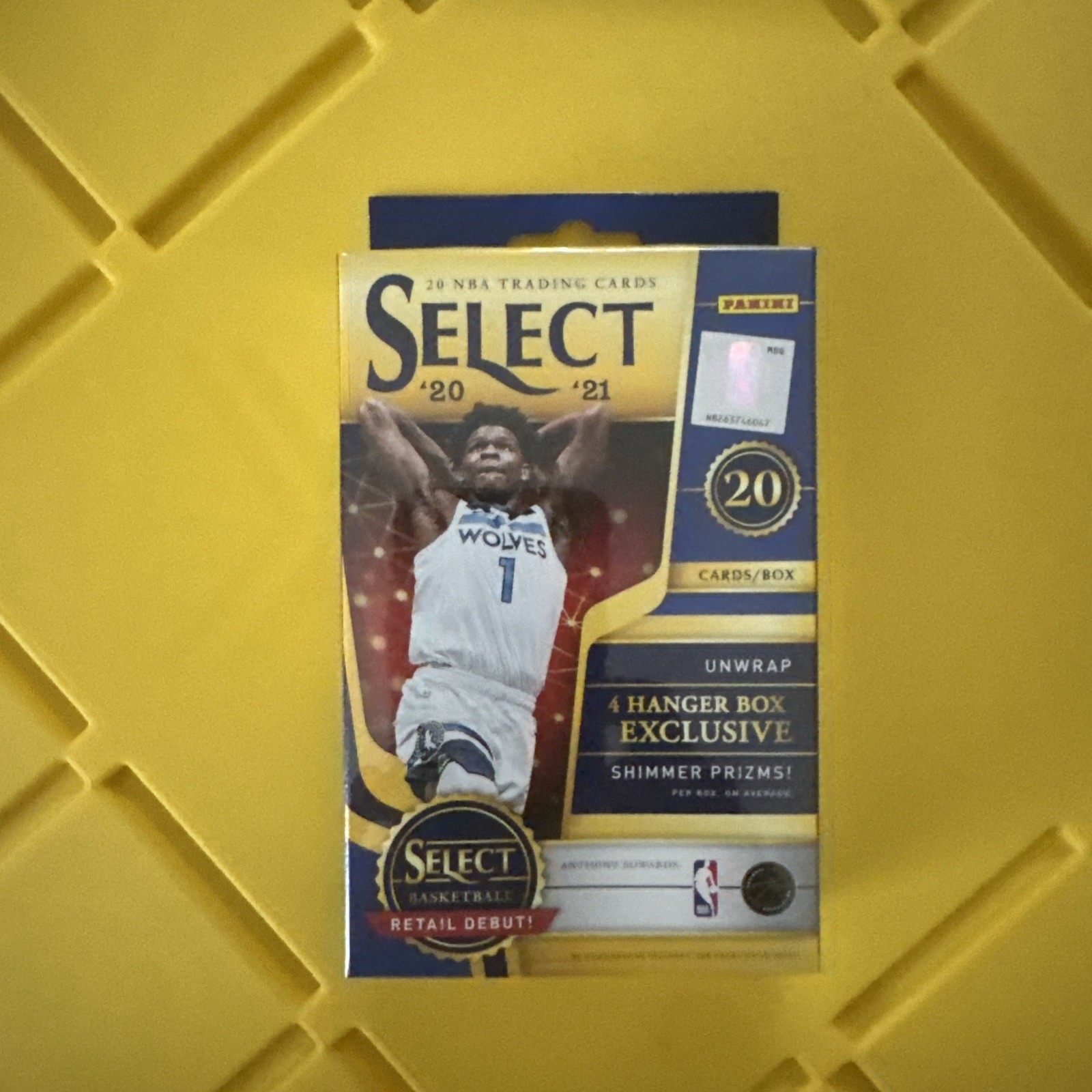 Panini Select 2020 NBA Trading Card Hanger Box (20 Cards, Shimmer Prizms)