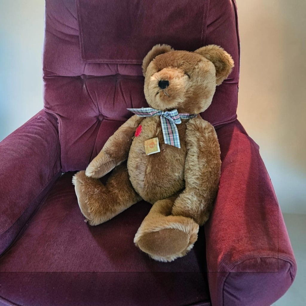 Large Gebr Hermann KG Teddy Original Jointed Bear 22 in Made in West German