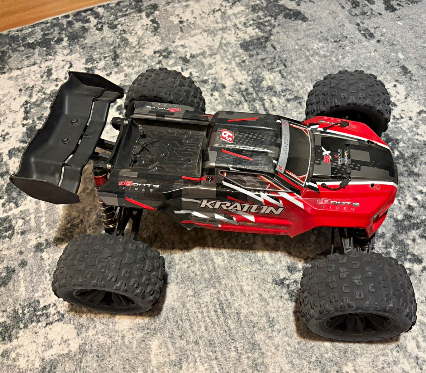 ARRMA Kraton 6S BLX 1/8 Body Shell Red/Black/White ARA8608V5 ARRMA Kraton 6S BLX 1/8 Body Shell Red/Black/White ARA8608V5