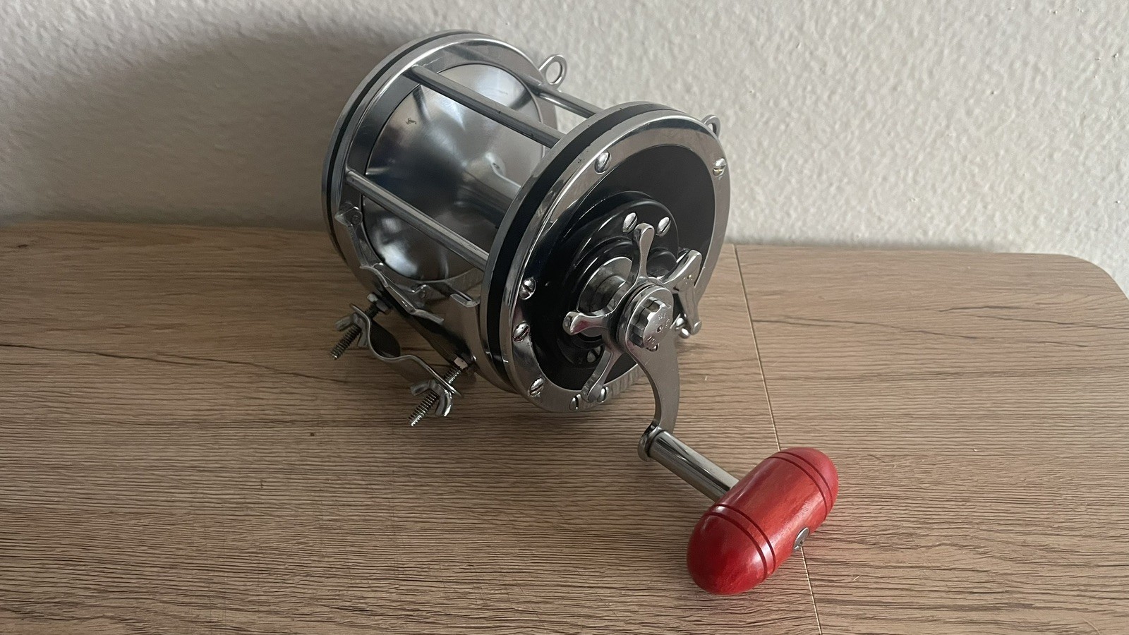 Vintage Penn Senator 9/0 Model 115 Big Game Saltwater Fishing Reel Vintage Penn Senator 9/0 Model 115 Big Game Saltwater Fishing Reel