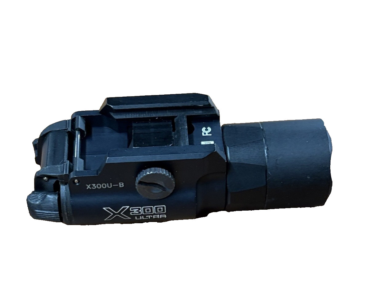 SureFire X300 Ultra X300U-B 1000 Lumens Weapon Light - Black SureFire X300 Ultra X300U-B 1000 Lumens Weapon Light - Black