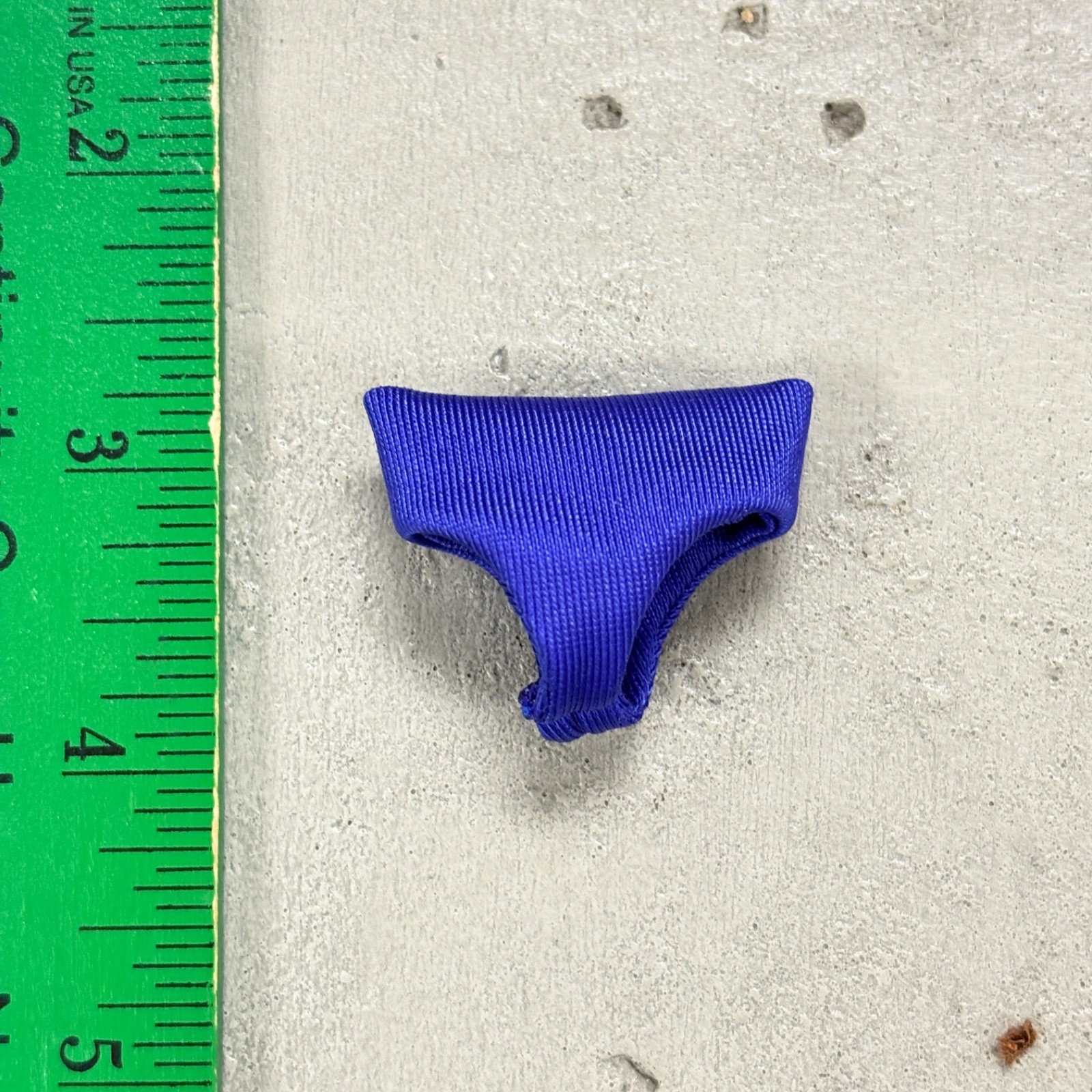 PB-UW-NAV: 1/12 scale Fabric Navy Blue trunks for 6