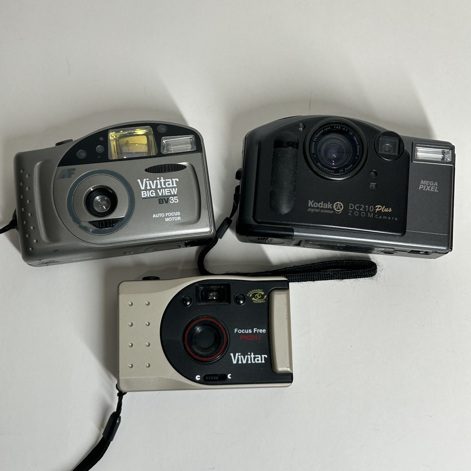 Lot Of 3 Vintage 35mm Film Cameras Vivitar + Kodak UNTESTED/FOR PARTS