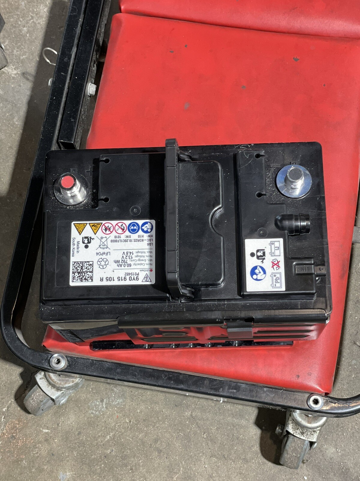 Porsche Cayenne 992 lithium battery 9Y0915105