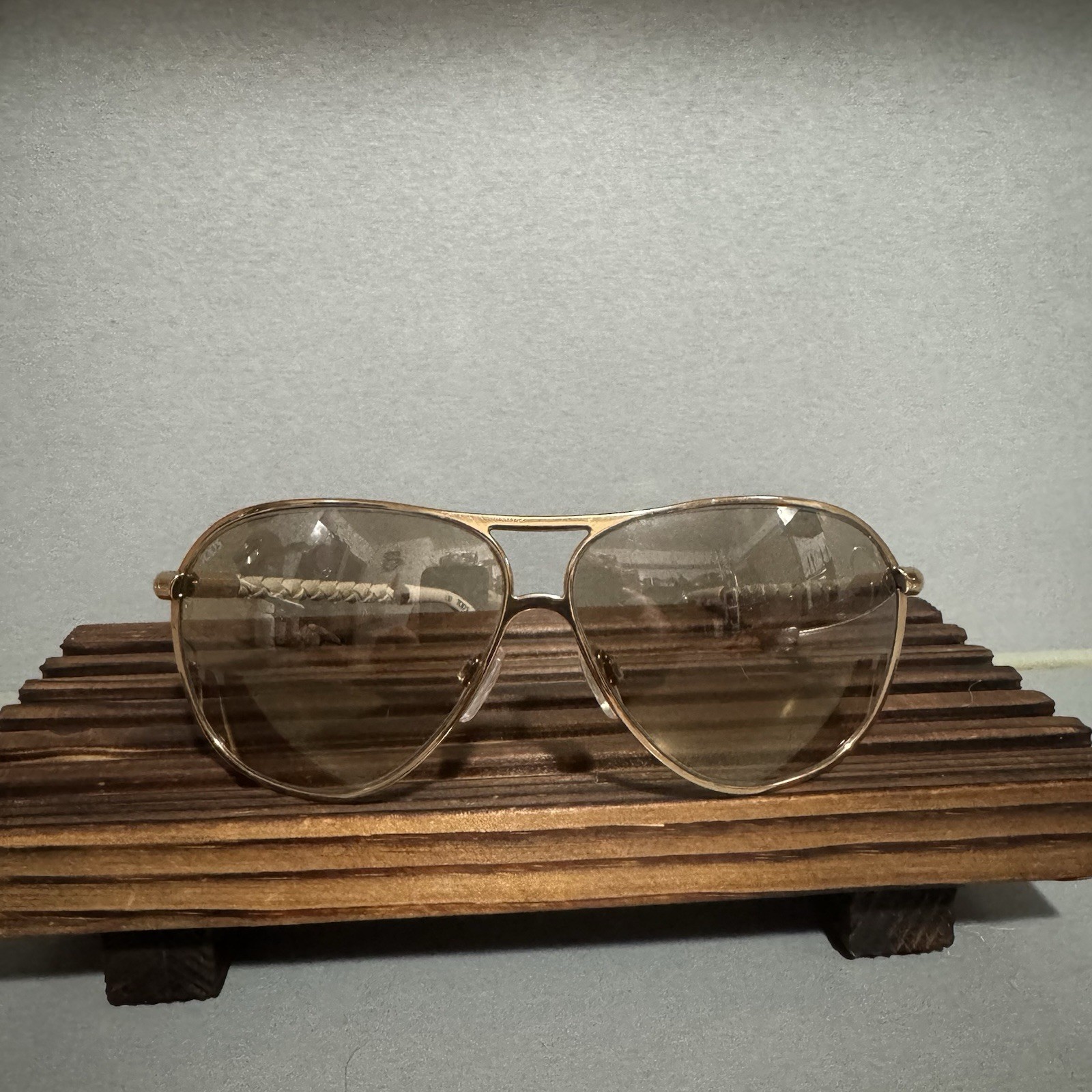 TOD’s Women’s Sunglasses TO08 Color 28G 62/10 130 Made In Italy TOD’s Women’s Sunglasses TO08 Color 28G 62/10 130 Made In Italy