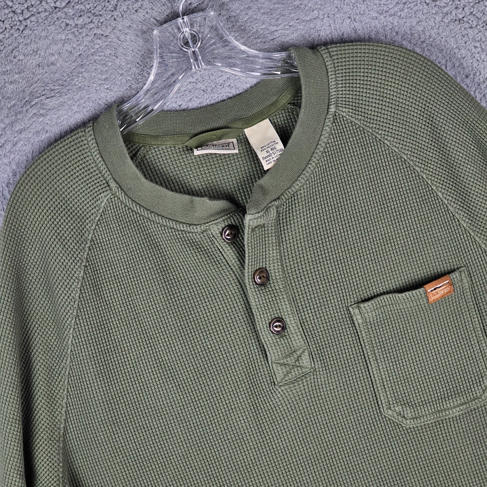 L.L. Bean BeanBuilt Waffle Knit Henley Shirt Mens XL Relaxed Long Sleeve 517586 L.L. Bean BeanBuilt Waffle Knit Henley Shirt Mens XL Relaxed Long Sleeve 517586