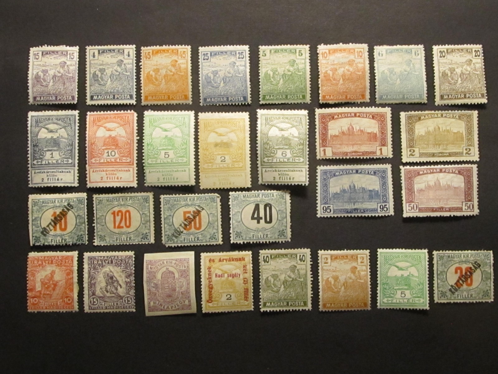 HUNGARY ... 29 all-different MLH stamps ... from 1902 to 1925  ( Lot #429 )
