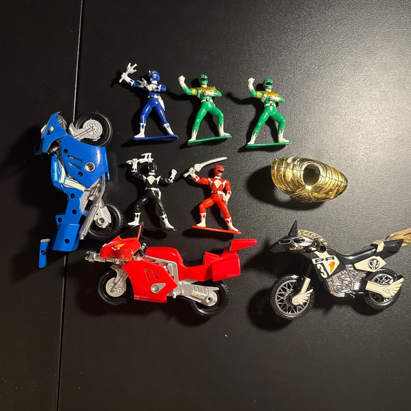 Vintage 1993-94 Mighty Morphin Power Rangers Bandai Figures Motorcycle Lot