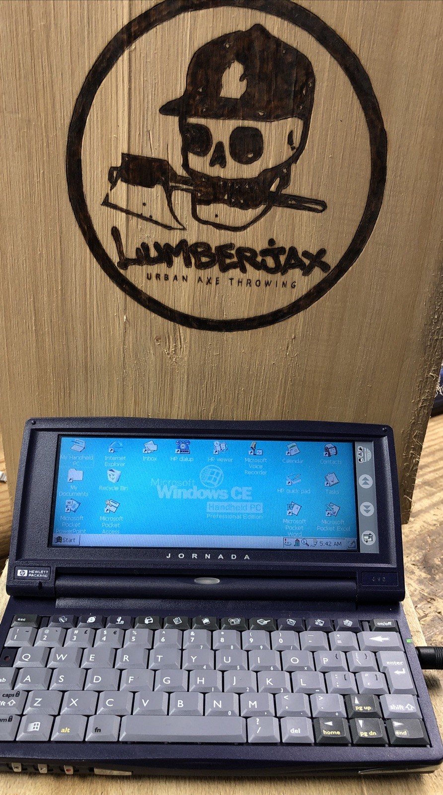 HP Jornada 690 Handheld Laptop PDA PC Windows CE 3.0 32MB RAM - Tested Works HP Jornada 690 Handheld Laptop PDA PC Windows CE 3.0 32MB RAM - Tested Works