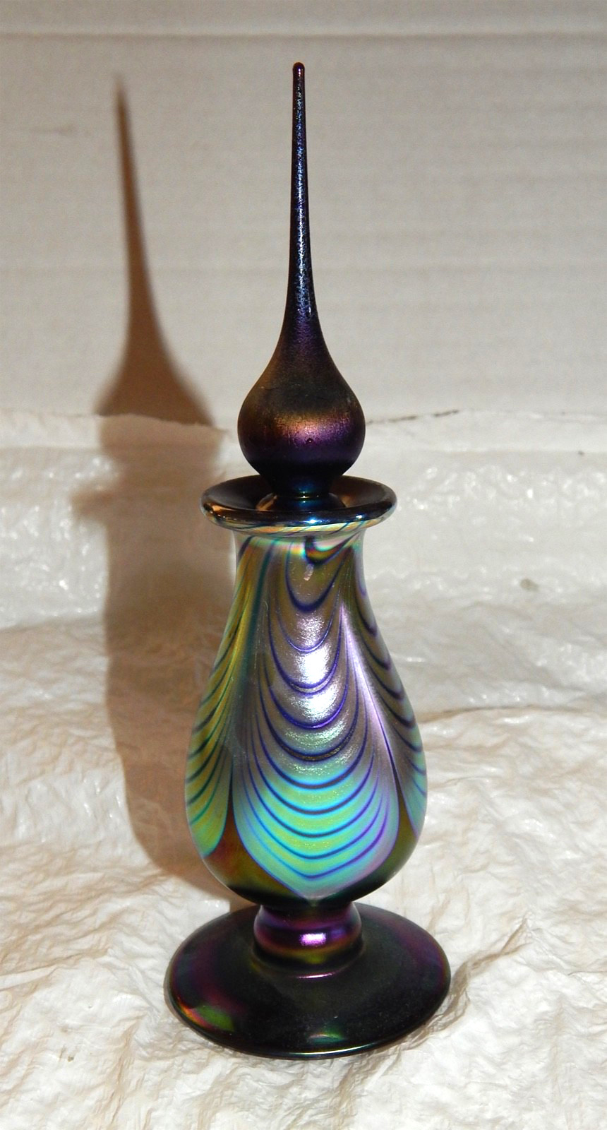 Vintage American Hand-Blown Blue Iridescent Perfume Bottle signed 7 Vintage American Hand-Blown Blue Iridescent Perfume Bottle signed 7